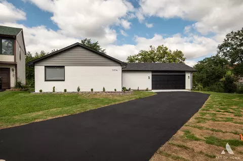 304 Fernwood Ct, Westmont, IL 60559