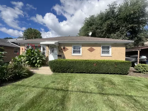 10838 S Neenah Ave, Worth, IL 60482