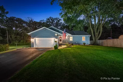 Exterior - 4515 Elmleaf Dr, Mchenry, IL 60051 photo 3 of 10