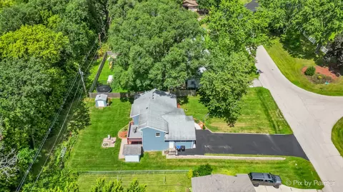 View/Area - 4515 Elmleaf Dr, Mchenry, IL 60051 photo 4 of 4