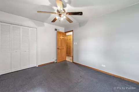 Bedroom - 4515 Elmleaf Dr, Mchenry, IL 60051 photo 6 of 6