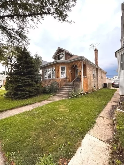 3904 N Oak Park Ave, Chicago, IL 60634
