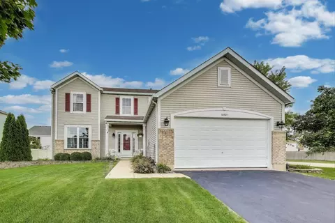 16465 Coventry Ln, Crest Hill, IL 60403