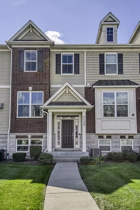 1177 Colfax Ave, Des Plaines, IL 60016