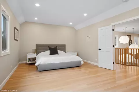Bedroom - 1115 Hunter Rd, Glenview, IL 60025 photo 1 of 3