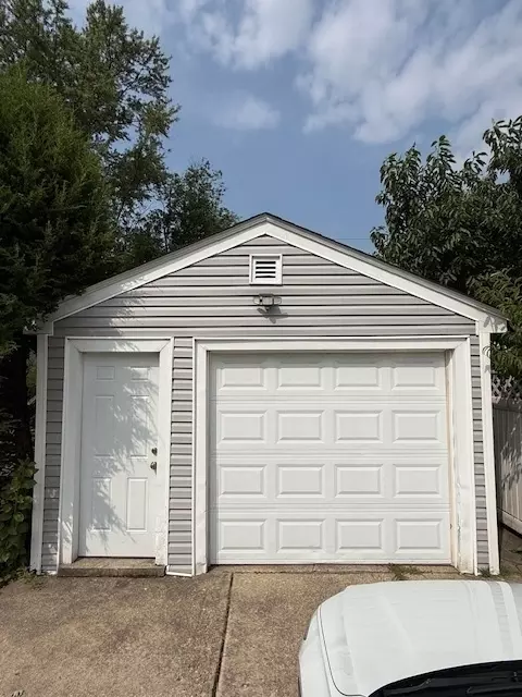 Other - 922 S Wolf Rd, Des Plaines, IL 60016 photo 3 of 3