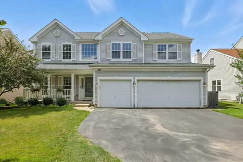 26 N Berkshire Ln, Round Lake, IL 60073