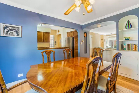 8129 Lake St, River Forest, IL 60305 photo 9