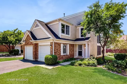4850 Prestwick Pl, Hoffman Estates, IL 60010