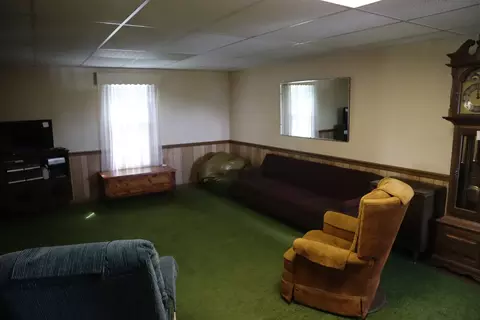 Living - 132 Indian Head Rd, Walnut, IL 61376 photo 4 of 4