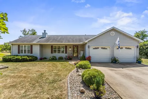 3001 E Anthony Dr, Urbana, IL 61802