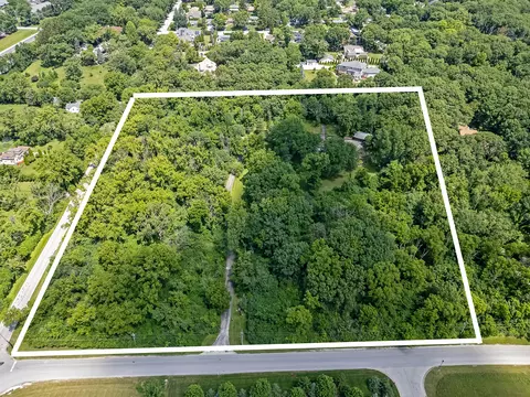 View/Area - 16 W340 97th St, Burr Ridge, IL 60527 photo 1 of 4