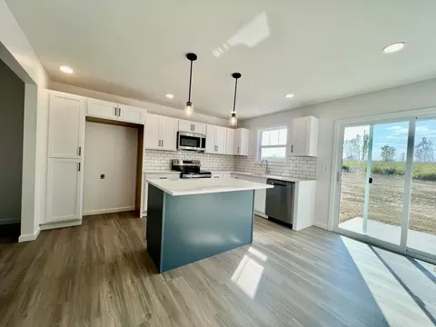 Other - 14 Eric Ct, Bloomington, IL 61705 photo 4 of 21