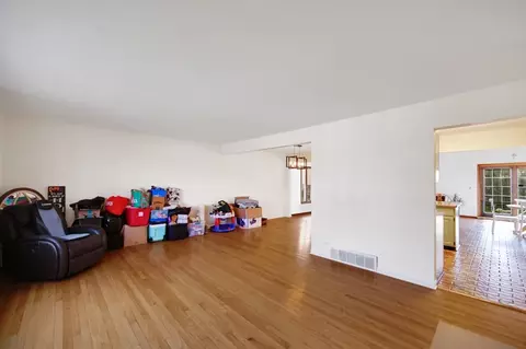 Living - 136 N School St, Addison, IL 60101 photo 1 of 4