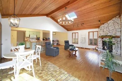 Other - 136 N School St, Addison, IL 60101 photo 2 of 5
