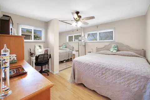 Bedroom - 136 N School St, Addison, IL 60101 photo 1 of 4