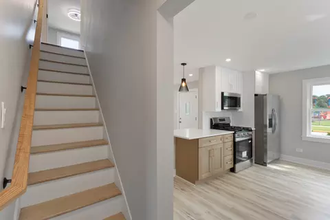 Entry Way - 1942 S 15th Ave, Broadview, IL 60155 photo 2 of 3