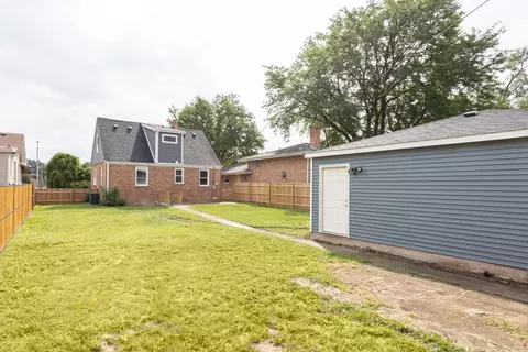 Exterior - 1942 S 15th Ave, Broadview, IL 60155 photo 3 of 3
