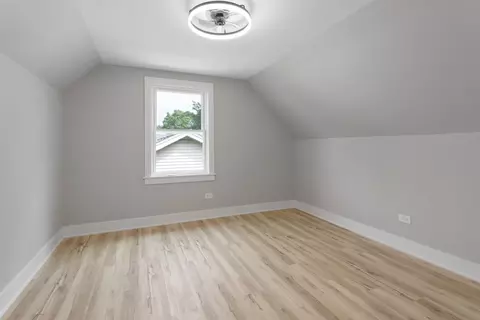 Bedroom - 1942 S 15th Ave, Broadview, IL 60155 photo 2 of 4