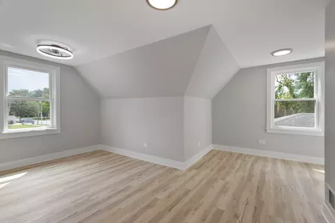 Bedroom - 1942 S 15th Ave, Broadview, IL 60155 photo 1 of 4