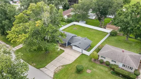 View/Area - 15824 S Collins Dr, Plainfield, IL 60544 photo 1 of 7