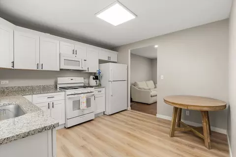 Kitchen - 15824 S Collins Dr, Plainfield, IL 60544 photo 2 of 3