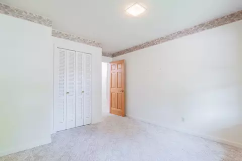 Bedroom - 2105 Noel Dr, Champaign, IL 61821 photo 6 of 11