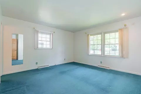 Bedroom - 2105 Noel Dr, Champaign, IL 61821 photo 11 of 11