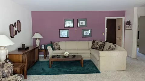 Living - 2105 Noel Dr, Champaign, IL 61821 photo 4 of 6