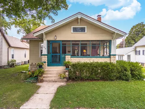 615 W South St, Pontiac, IL 61764