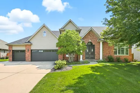 406 Cambridge Ln, Shorewood, IL 60404