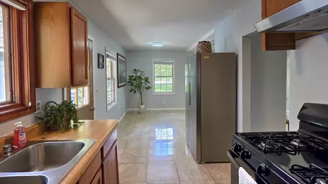 Kitchen - 724 W Friendly Ave, Mchenry, IL 60051 photo 1 of 2