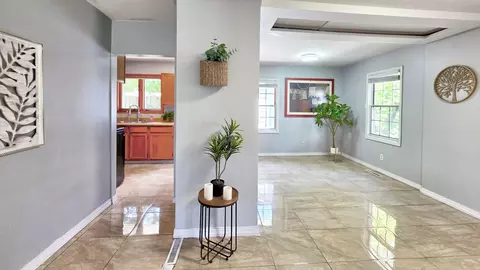 Other - 724 W Friendly Ave, Mchenry, IL 60051 photo 3 of 9