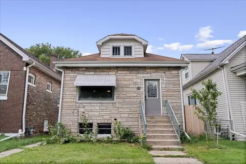 1426 Harvey St, Berwyn, IL 60402
