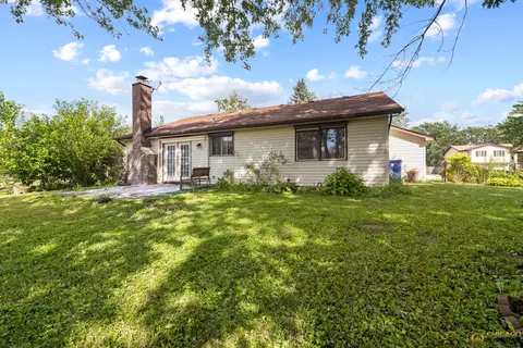 142 Cloverleaf Rd, Matteson, IL 60443 photo 22