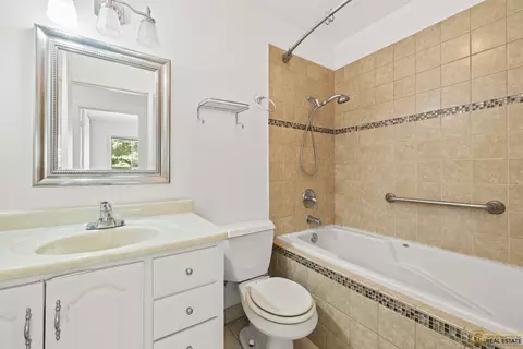 142 Cloverleaf Rd, Matteson, IL 60443 photo 15