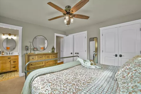 Bedroom - 514 Turf Ln, Wheaton, IL 60187 photo 3 of 5