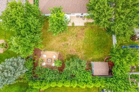 View/Area - 514 Turf Ln, Wheaton, IL 60187 photo 5 of 6