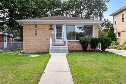 9234 Central Ave, Morton Grove, IL 60053