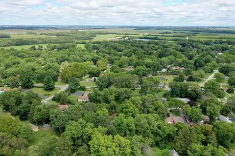 View/Area - 22 Erin Ln, Kankakee, IL 60901 photo 7 of 8