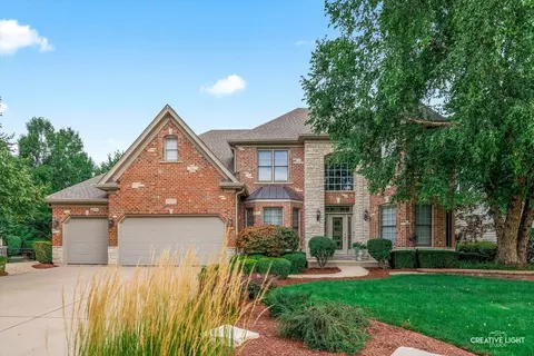 3111 Twilight Ave, Naperville, IL 60564