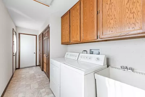 90 N Prairie Dr, Addison, IL 60101 photo 16