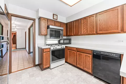 90 N Prairie Dr, Addison, IL 60101 photo 11