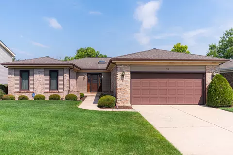 90 N Prairie Dr, Addison, IL 60101