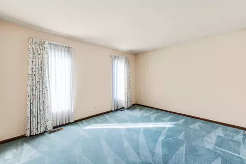 90 N Prairie Dr, Addison, IL 60101 photo 25