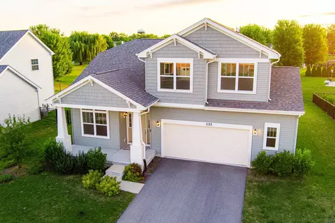 1125 Juniper Dr, Sycamore, IL 60178
