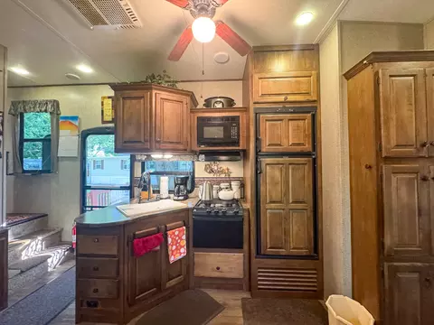 2452 Woodhaven, Sublette, IL 61367 photo 13