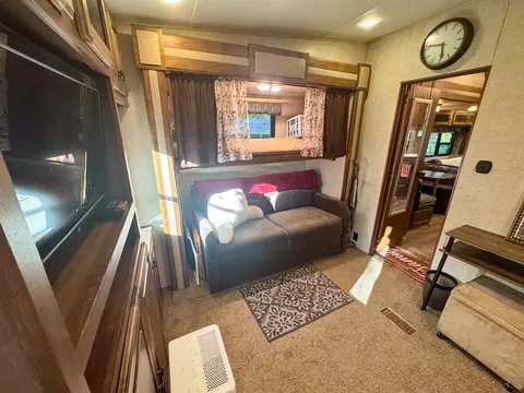 2452 Woodhaven, Sublette, IL 61367 photo 16