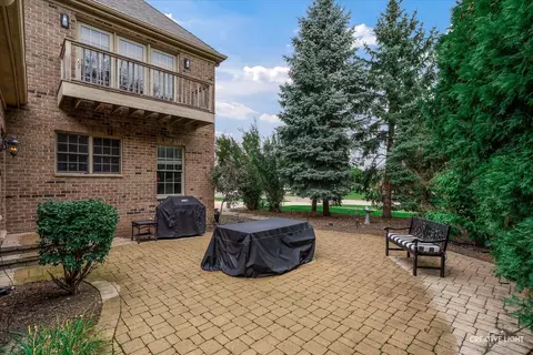 Exterior - 16127 Gamay Dr, Plainfield, IL 60586 photo 7 of 9