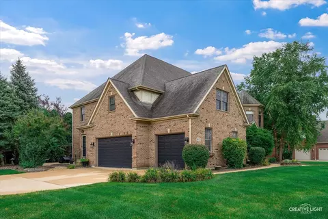 Exterior - 16127 Gamay Dr, Plainfield, IL 60586 photo 5 of 9